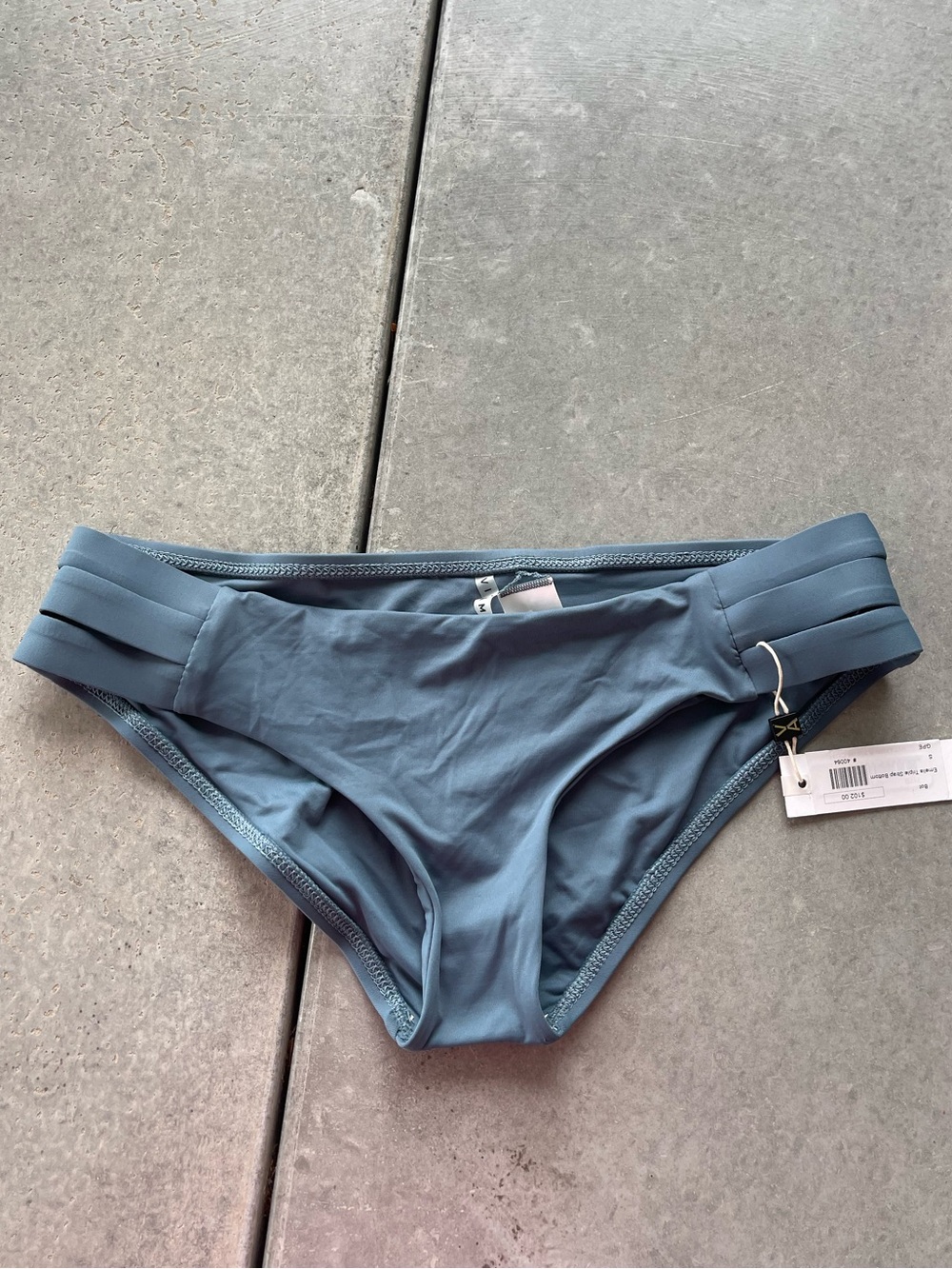 New Vitamin A Emelia bikini bottoms